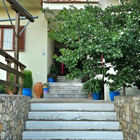 Dimitra 3* Votsi (Alonnisos)